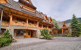 Hotel Nosalowy Dwor